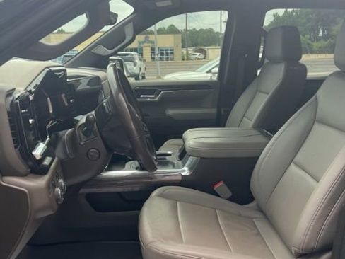 Used 2023 Chevrolet Silverado 1500 LTZ w/ LTZ Premium Texas Edition AWD/4WD image 22