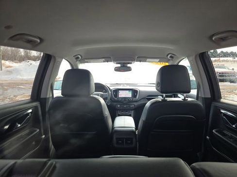 Used 2024 GMC Terrain AT4 w/ Infotainment Package II image 50
