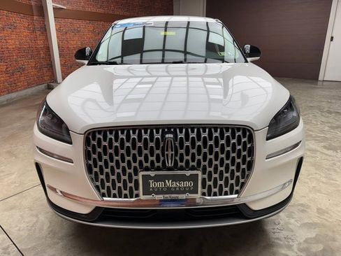 Used 2023 Lincoln Corsair AWD image 8