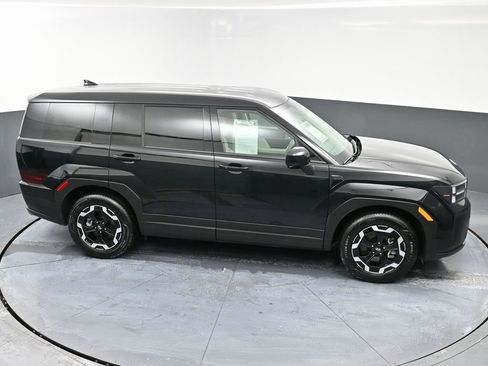 Used 2025 Hyundai Santa Fe SE image 48