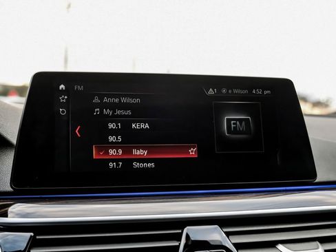 Used 2018 BMW 540i xDrive w/ M Sport Package image 35