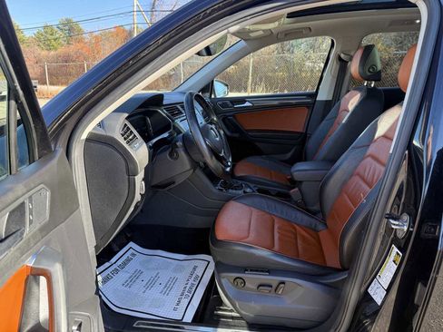 Used 2019 Volkswagen Tiguan SEL Premium image 10