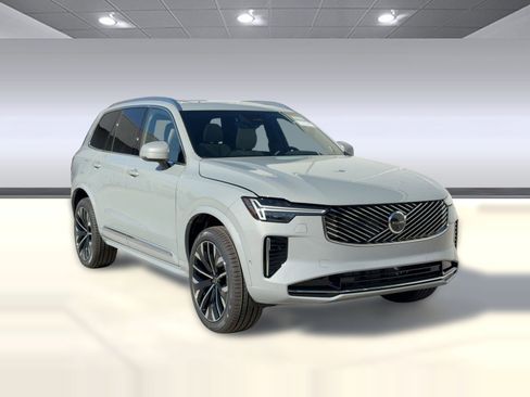 New 2026 Volvo XC90 B6 Plus w/ Protection Package Premier image 7