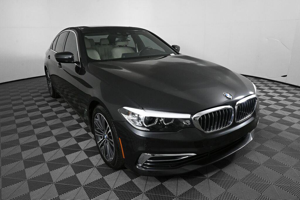 Used 2019 BMW 530i w/ Luxury Package RWD image 22