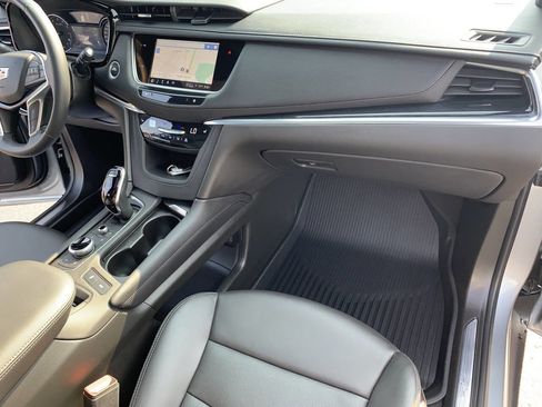 Used 2024 Cadillac XT5 Premium Luxury image 34