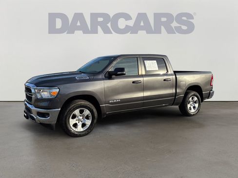 Used 2022 RAM 1500 Big Horn AWD/4WD image 3