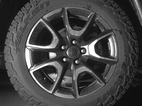 Used 2025 Jeep Compass Trailhawk image 15