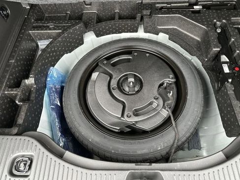 Certified 2022 Buick Encore Preferred w/ Safety Package II image 28