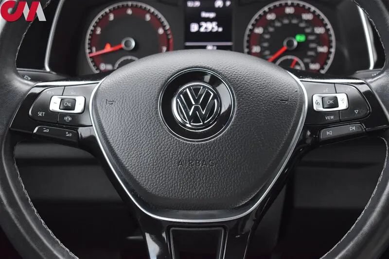 Used 2021 Volkswagen Jetta R-Line w/ R-Line Cold Weather Package FWD image 16
