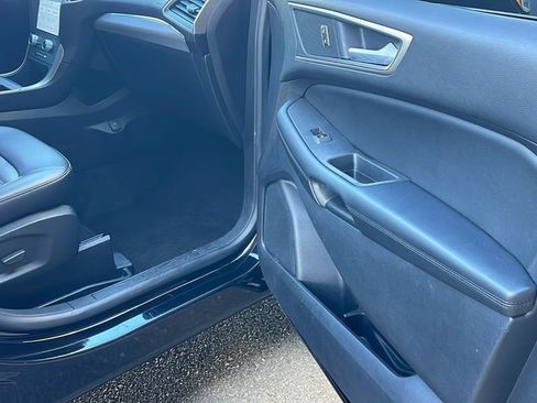 Used 2021 Ford Edge SEL w/ Convenience Package image 33