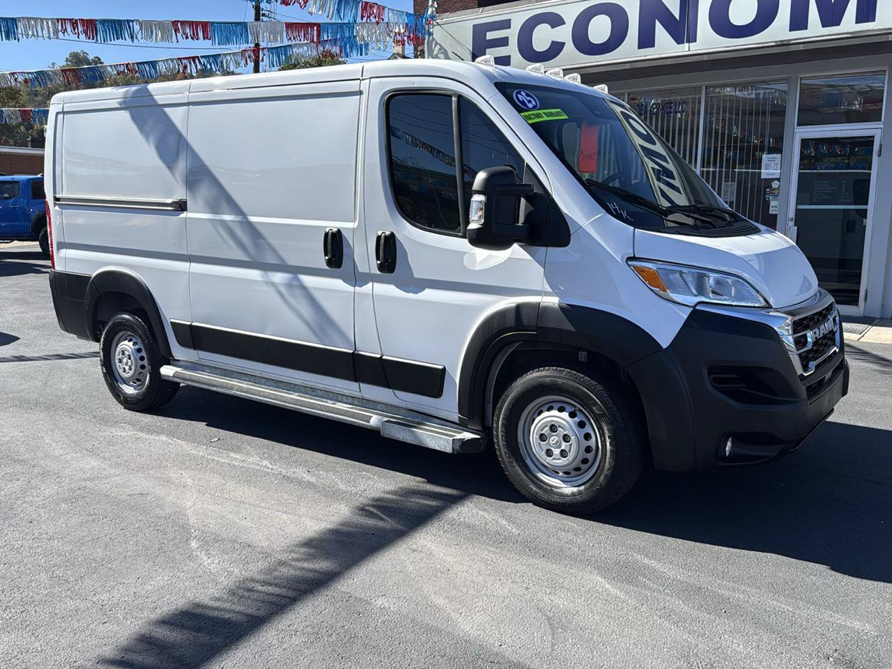 Used 2025 RAM ProMaster 2500 w/ U-Haul Equipment Group FWD image 1