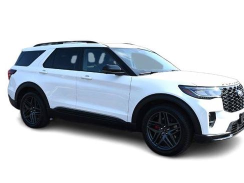 Certified 2025 Ford Explorer ST AWD/4WD image 3
