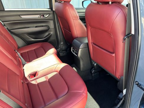 Used 2023 MAZDA CX-5 Carbon Edition image 35