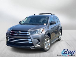 Used 2018 Toyota Highlander Limited video 1