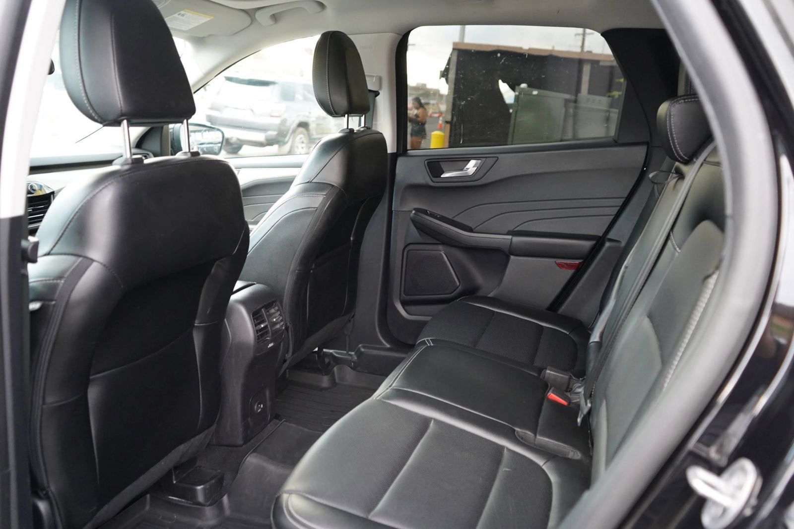 Used 2022 Ford Escape SEL FWD image 13