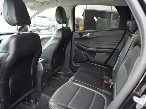 Used 2022 Ford Escape SEL FWD image 13