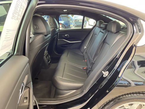 Certified 2025 BMW 330i Sedan image 25