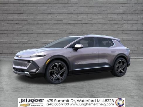 New 2026 Chevrolet Equinox EV LT w/ Convenience Package II FWD image 2