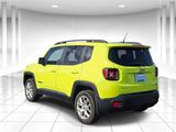 Used 2017 Jeep Renegade Latitude image 3
