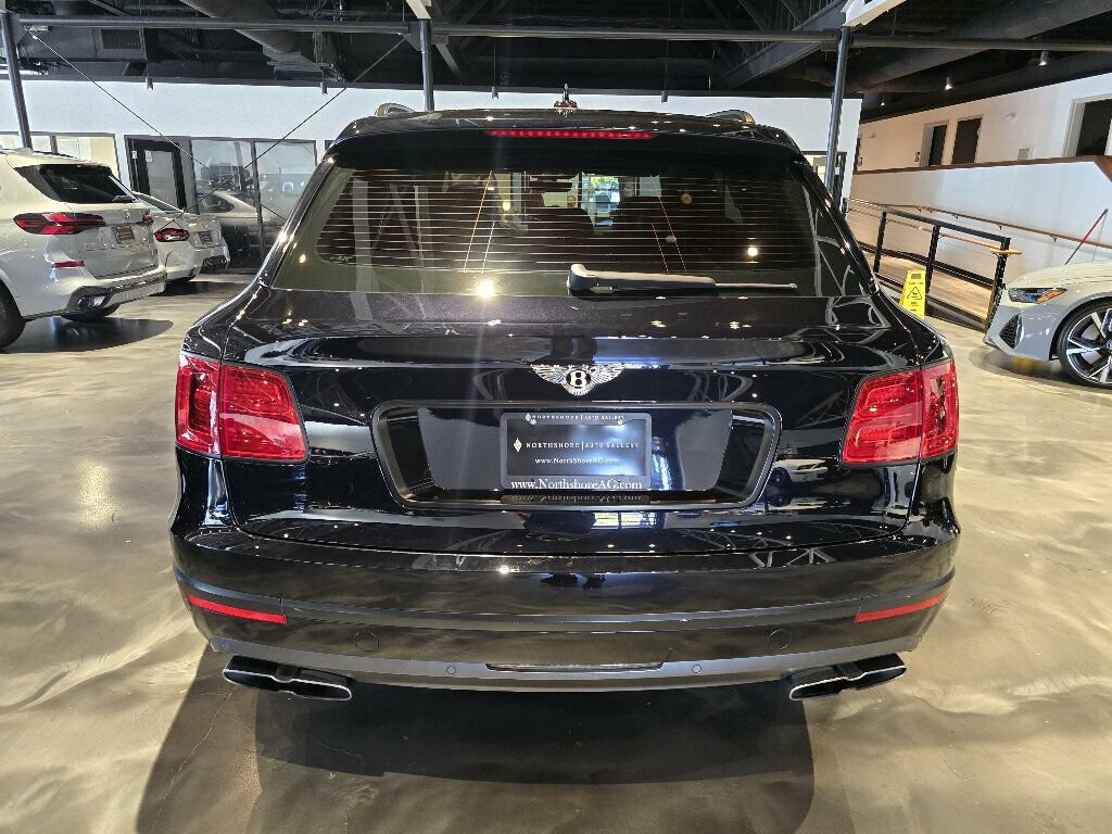Used 2019 Bentley Bentayga AWD/4WD image 6