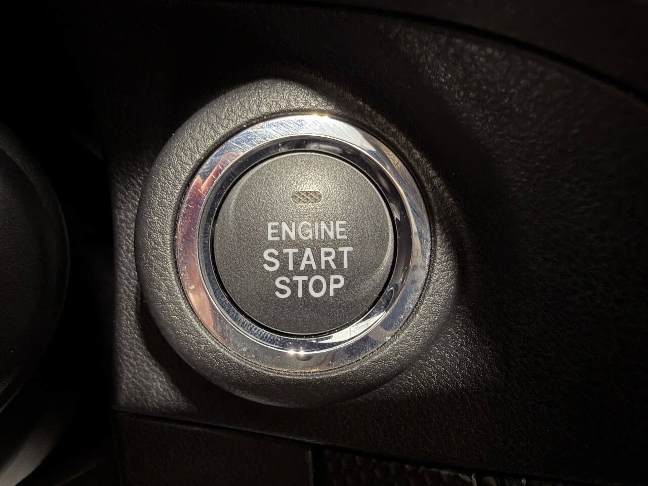 Used 2024 Subaru Forester Limited w/ Pop Package 2 AWD/4WD image 33