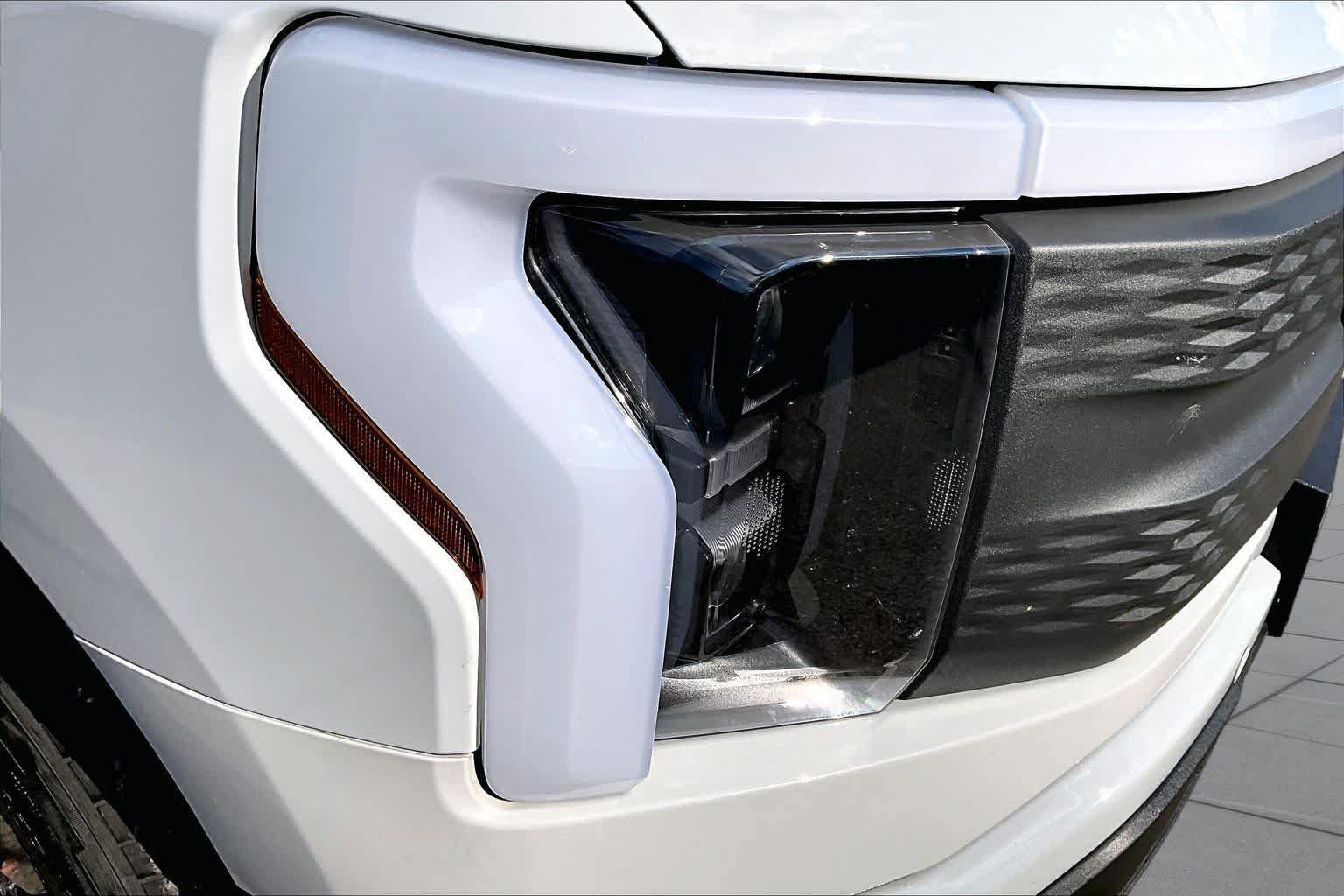 Used 2024 Ford F150 Lightning Flash AWD/4WD image 26