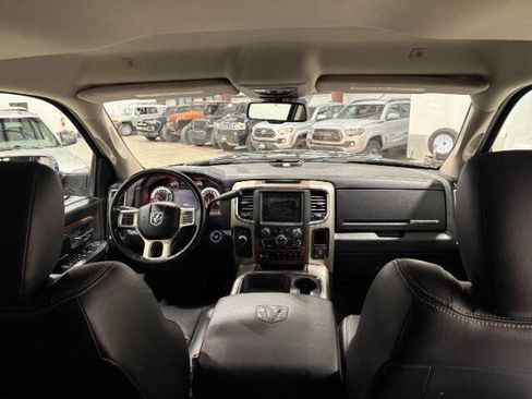 Used 2018 RAM 5500 Laramie image 16