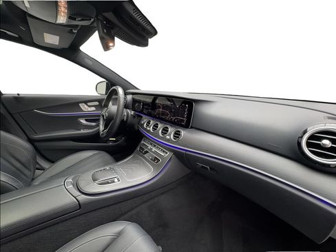 Used 2022 Mercedes-Benz E 350 Sedan w/ AMG Line Exterior image 30