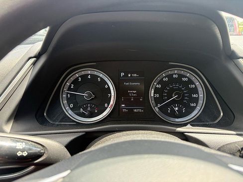 Used 2023 Hyundai Sonata SEL FWD image 17