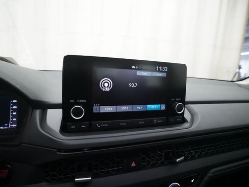 Certified 2023 Honda Accord EX image 6