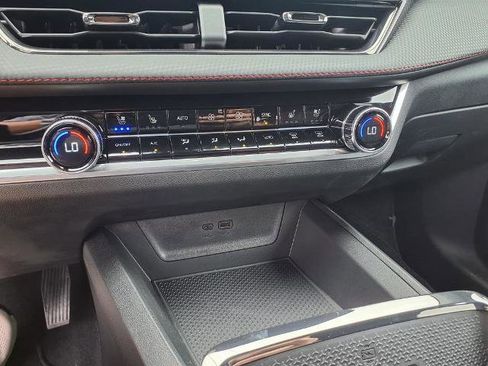 New 2026 Chevrolet Equinox RS w/ Convenience Package III AWD/4WD image 19