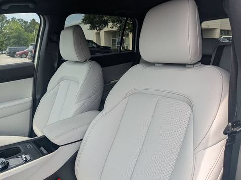 New 2026 Jeep Cherokee Limited AWD/4WD image 14