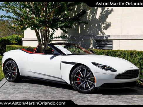 Used 2019 Aston Martin DB11 Volante image 1