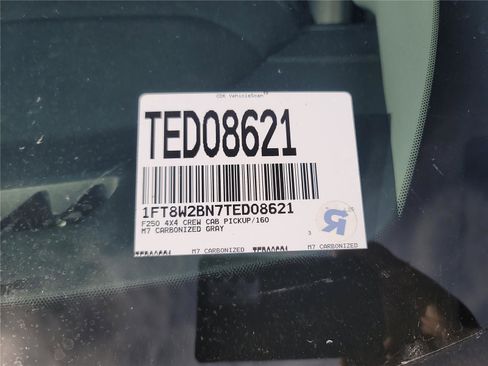 New 2026 Ford F250 Lariat w/ Black Appearance Package image 29