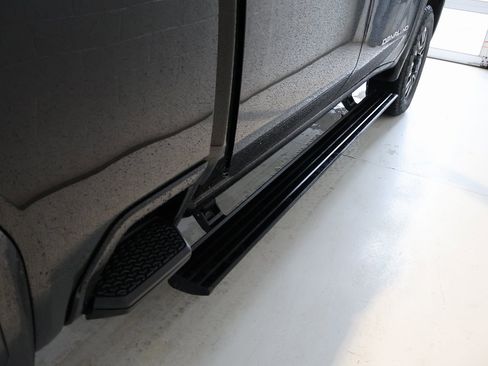 Certified 2025 GMC Sierra 2500 Denali Ultimate image 36