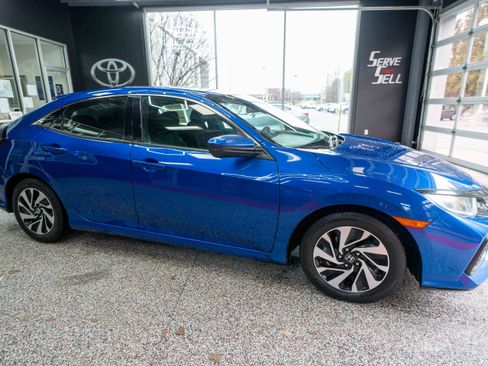 Used 2017 Honda Civic LX image 5