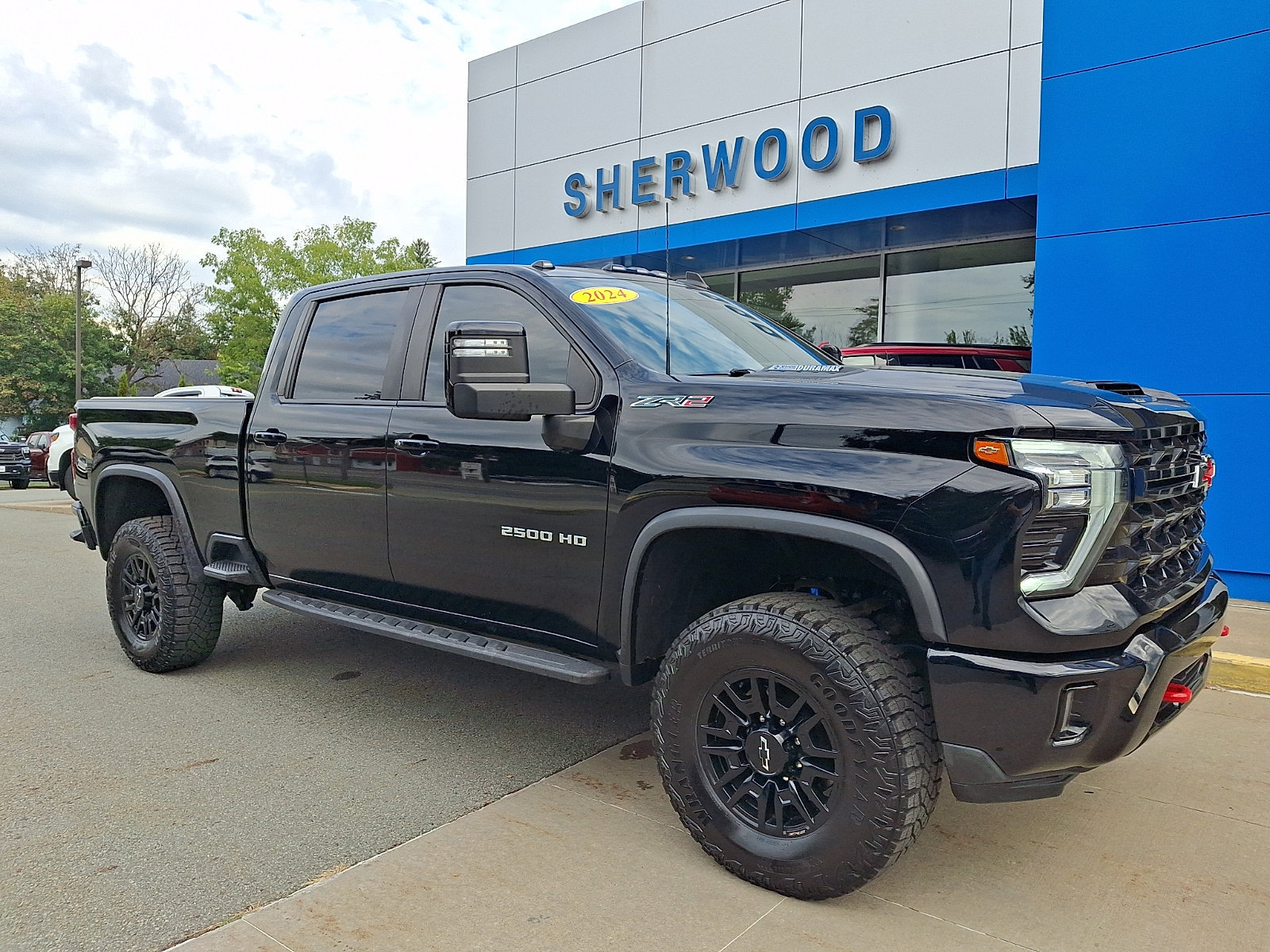 Used 2024 Chevrolet Silverado 2500 ZR2 AWD/4WD image 1