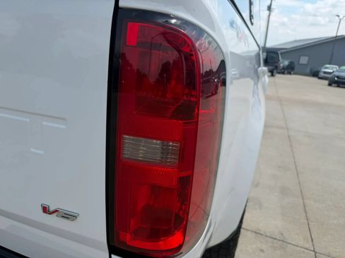 Used 2022 Chevrolet Colorado LT w/ Safety Package AWD/4WD image 60