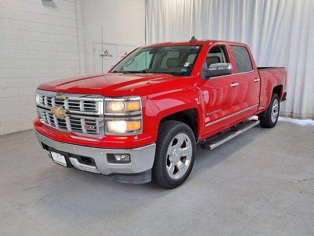 Used 2015 Chevrolet Silverado 1500 LTZ Z71 w/ LTZ Plus Package AWD/4WD image 2