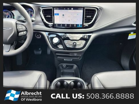 New 2026 Chrysler Pacifica Select w/ S Appearance Package AWD/4WD image 14