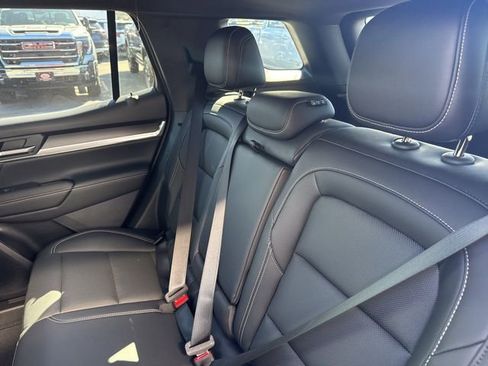 New 2026 GMC Terrain Elevation image 27