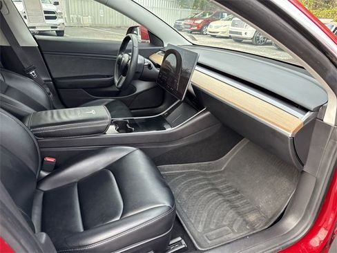 Used 2019 Tesla Model 3 Long Range image 11