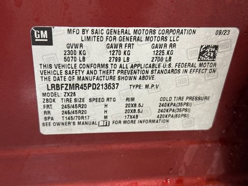 Used 2023 Buick Envision Preferred w/ Sport Touring Package image 40