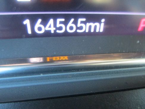 Used 2020 GMC Sierra 1500 AT4 w/ AT4 Premium Package image 32