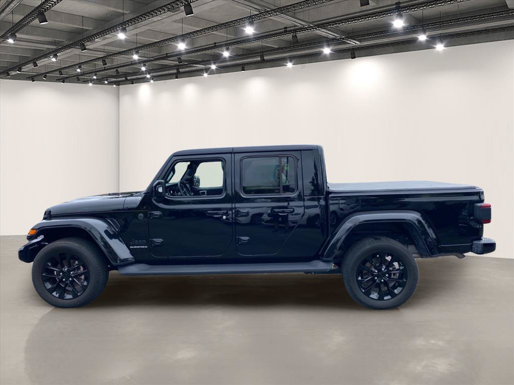 Used 2023 Jeep Gladiator Overland AWD/4WD image 4