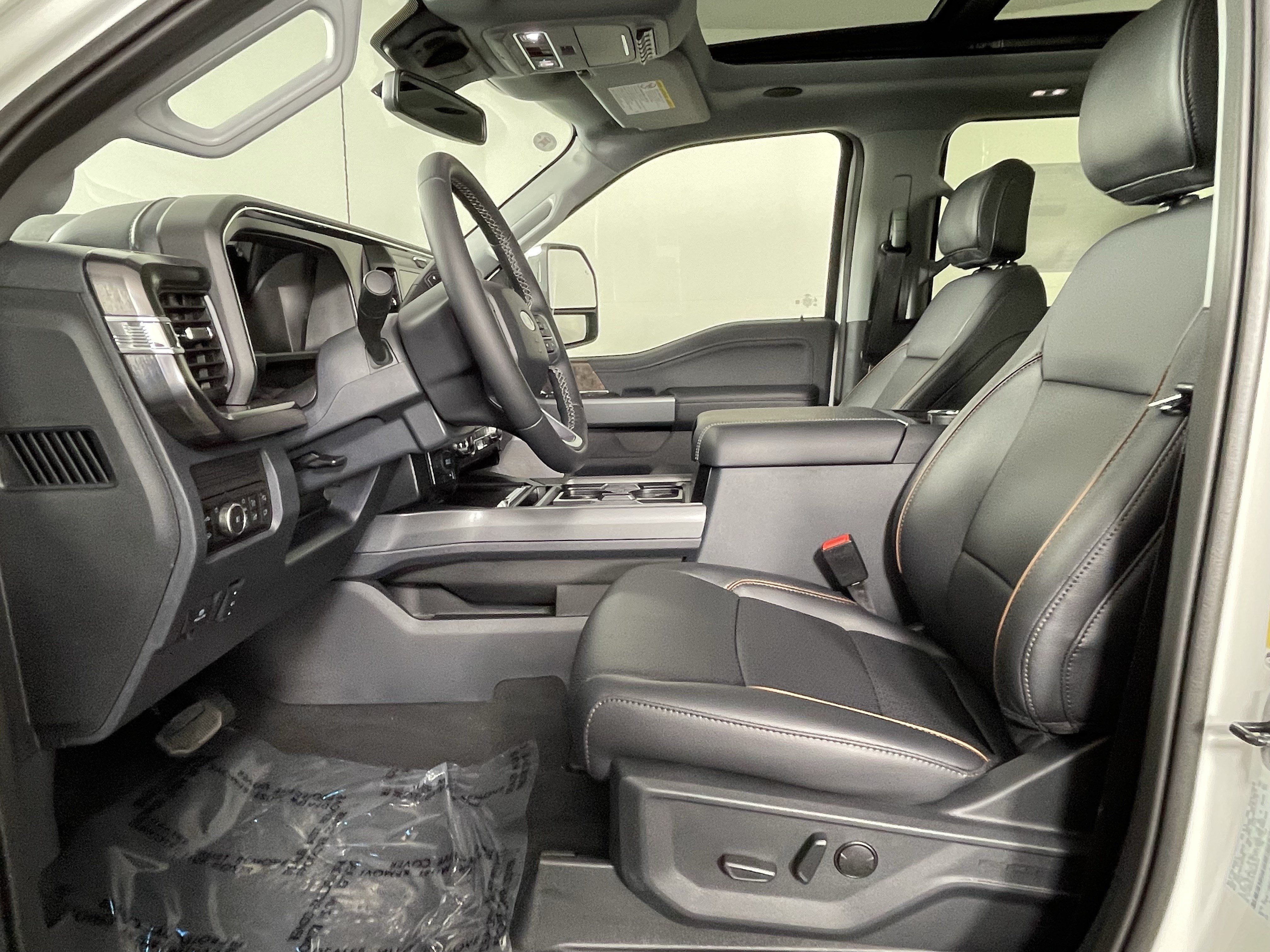 New 2026 Ford F350 Lariat w/ Lariat Ultimate Package AWD/4WD image 9