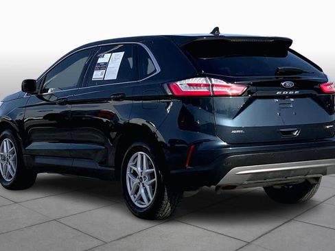 Used 2024 Ford Edge SEL w/ Convenience Package image 12