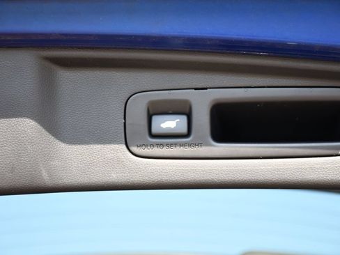 Used 2023 Honda CR-V EX-L image 33