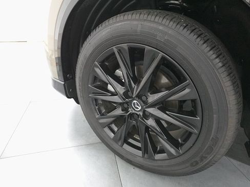 Used 2024 MAZDA CX-5 Carbon Edition image 29