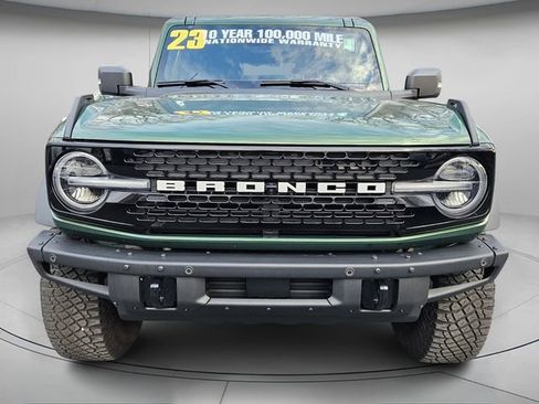 Used 2023 Ford Bronco Wildtrak image 5